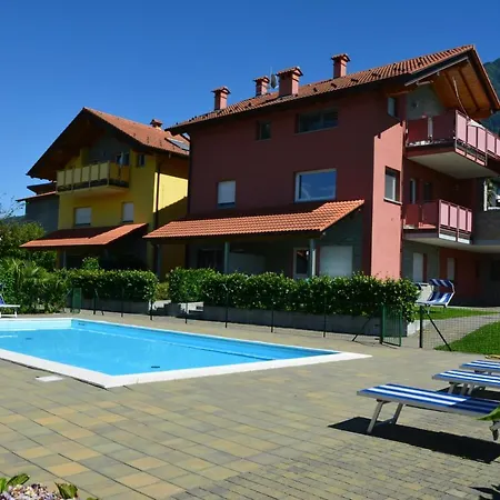 מלון דירות Girasole Casa Rossa A קוליקו